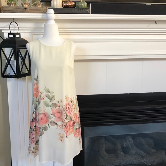 jella C Dresses & Skirts - 🌺Hope’s Jella C. Butterfly kisses dress 🌺